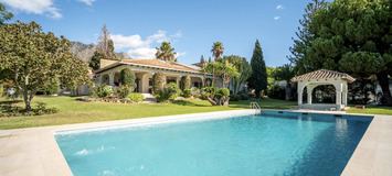 Villa en alquiler en Nagüeles, Marbella, situada en la Milla