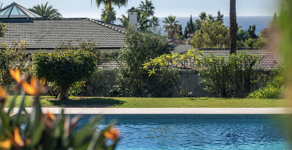 Villa en alquiler en Nagüeles, Marbella, situada en la Milla