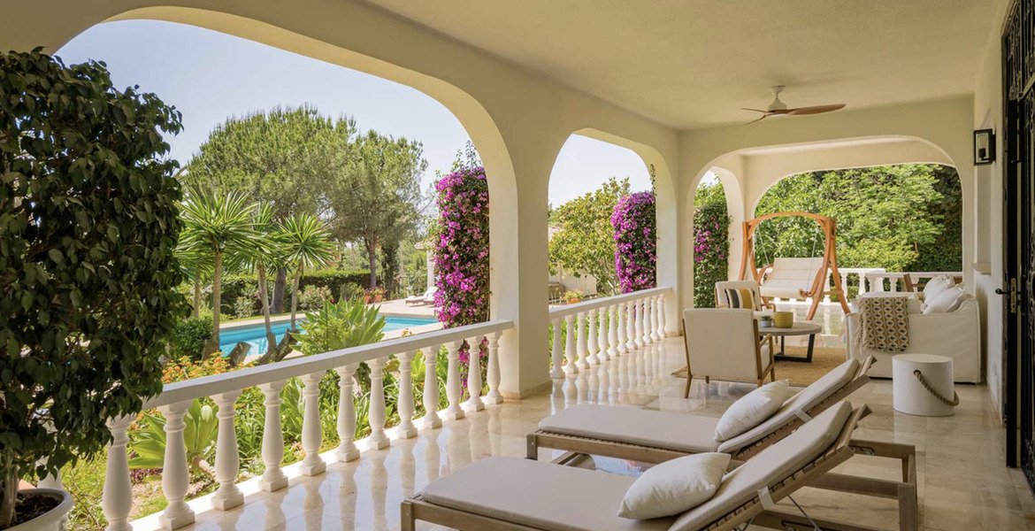 Villa en alquiler en Nagüeles, Marbella, situada en la Milla
