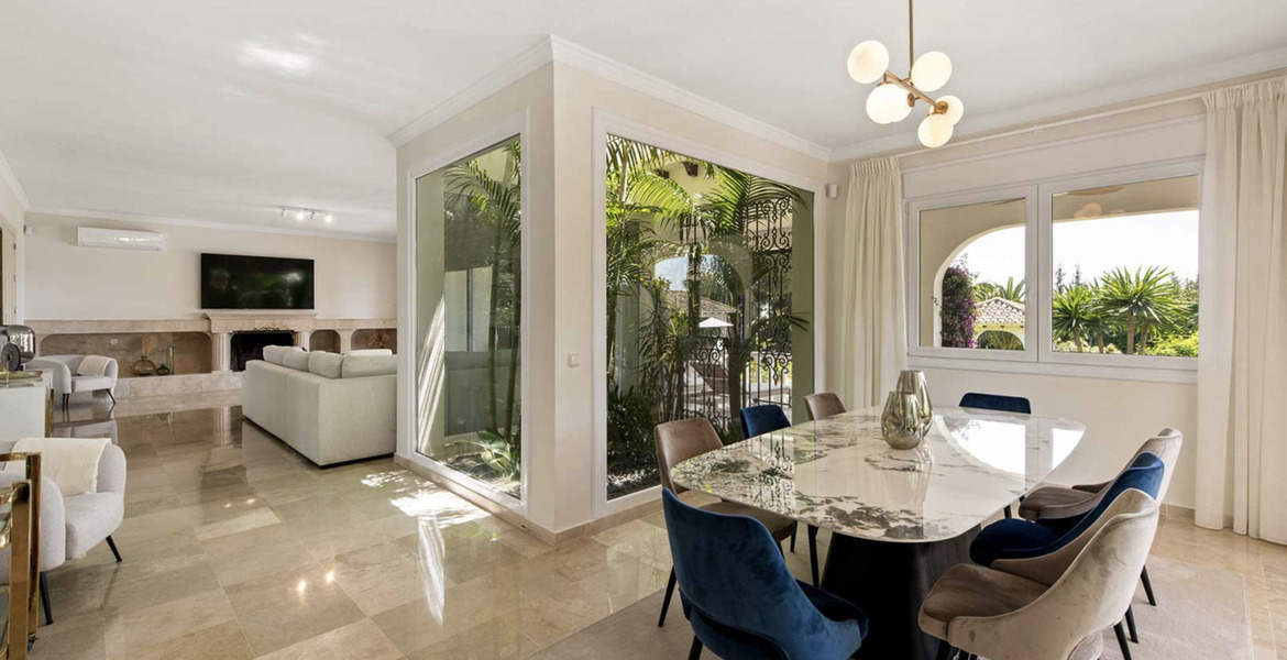 Villa en alquiler en Nagüeles, Marbella, situada en la Milla