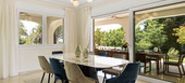 Villa en alquiler en Nagüeles, Marbella, situada en la Milla