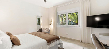 Villa en alquiler en Nagüeles, Marbella, situada en la Milla