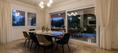 Villa en alquiler en Nagüeles, Marbella, situada en la Milla