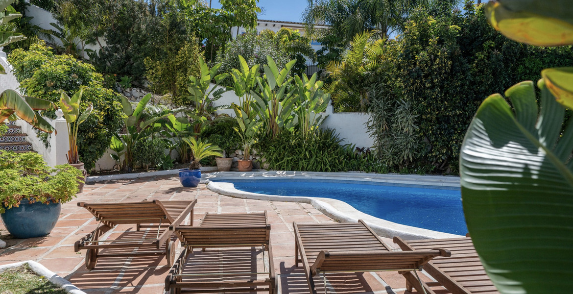Villa for rent in Marbella El Rosario
