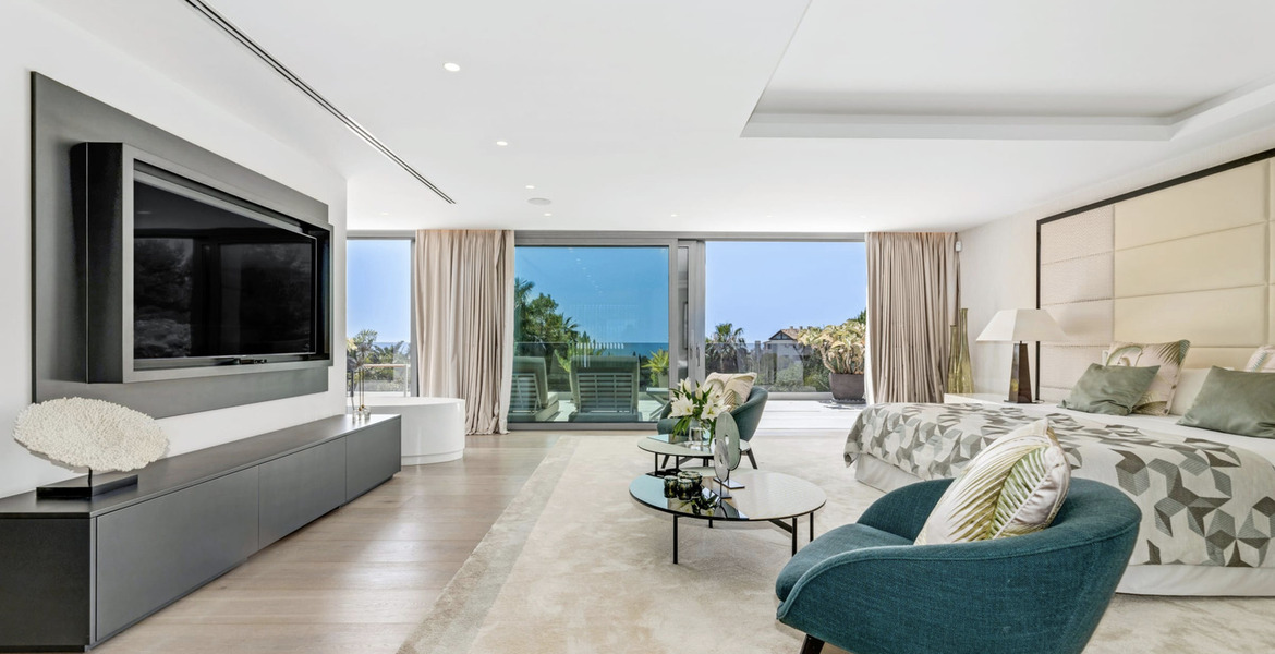 Villa for rent  in Golden Mile, Marbella, Camojan