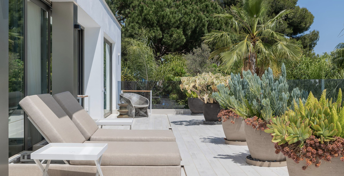Villa for rent  in Golden Mile, Marbella, Camojan