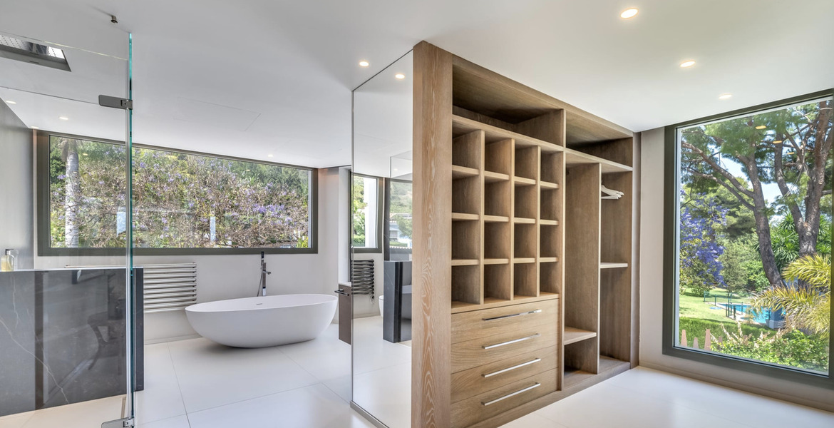 Villa for rent  in Golden Mile, Marbella, Camojan