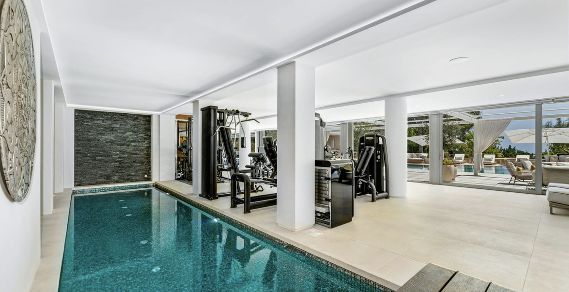 Villa for rent  in Golden Mile, Marbella, Camojan
