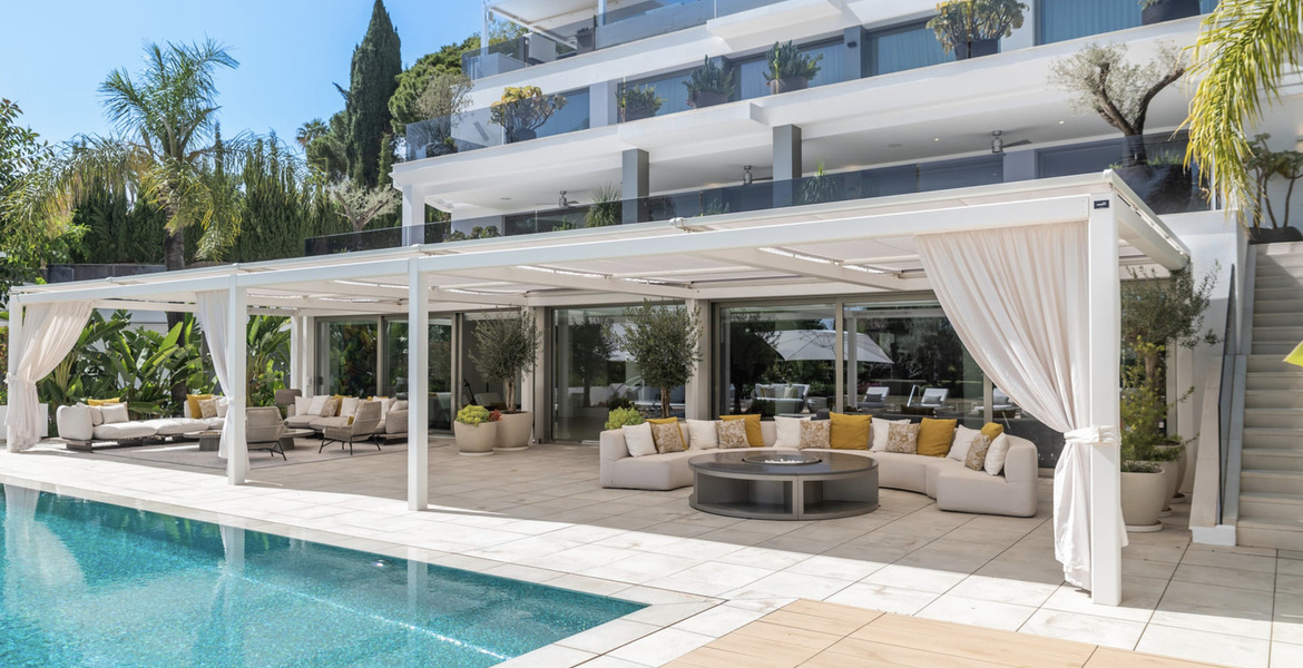 Villa for rent  in Golden Mile, Marbella, Camojan