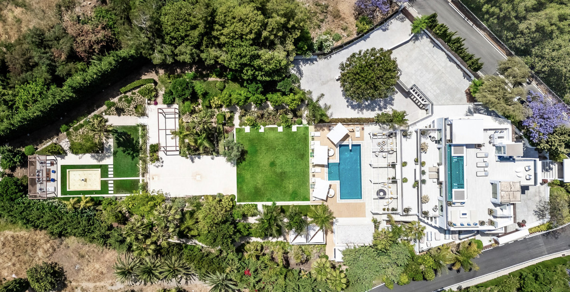 Villa for rent  in Golden Mile, Marbella, Camojan