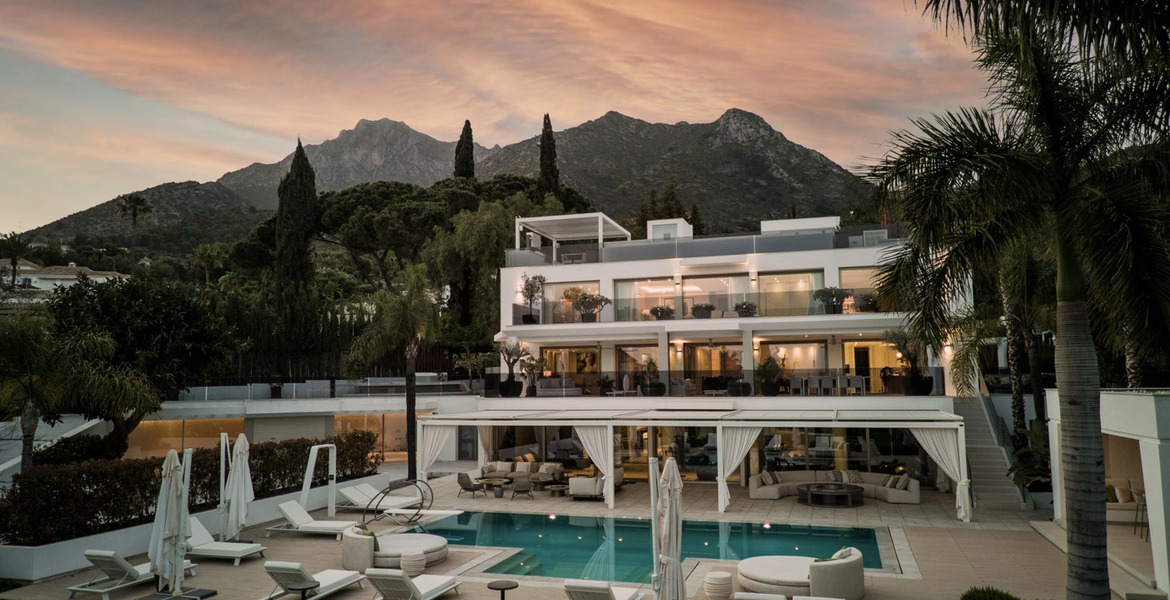 Villa for rent  in Golden Mile, Marbella, Camojan