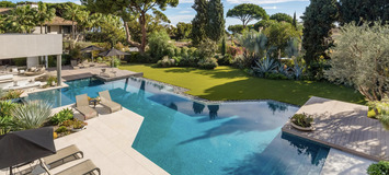 Luxury Villa in Marbella Club 
