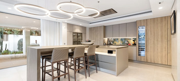 Luxury Villa in Marbella Club 