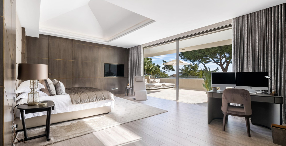 Luxury Villa in Marbella Club 