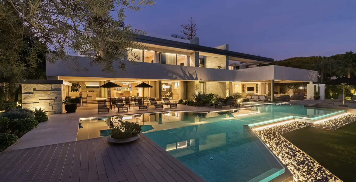 Luxury Villa in Marbella Club 