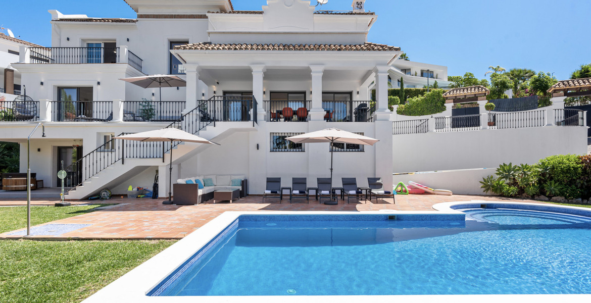 Villa à louer à Benahavis 