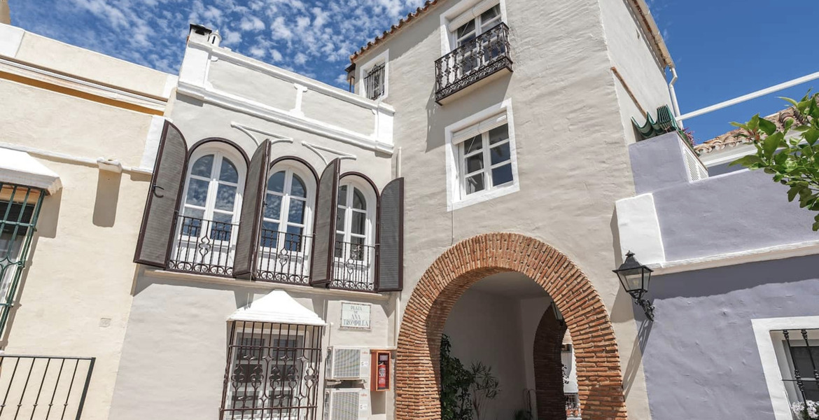 Maison mitoyenne à louer à Banahavis, La Heredia