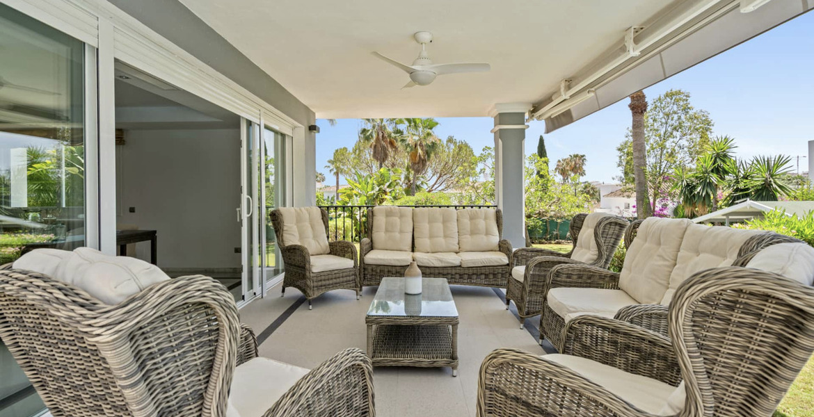 Вилла в аренду в Марбелье, Real Club Las Brisas