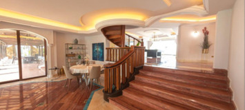 Villa à louer sur le « Golden Mile » à Marbella 
