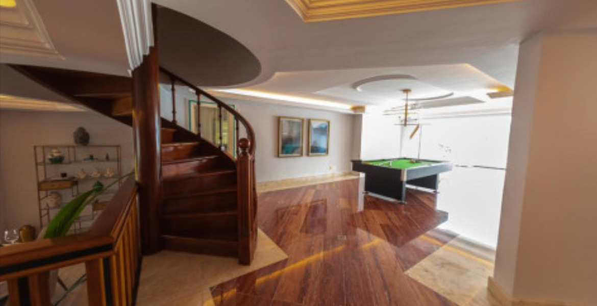 Villa à louer sur le « Golden Mile » à Marbella 