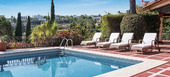 Villa con vistas al mar en alquiler en Estepona 
