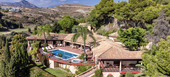Villa con vistas al mar en alquiler en Estepona 