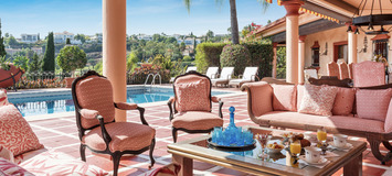 Villa con vistas al mar en alquiler en Estepona 
