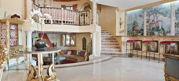 Villa con vistas al mar en alquiler en Estepona 