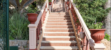 Villa con vistas al mar en alquiler en Estepona 