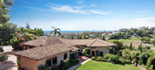 Villa con vistas al mar en alquiler en Estepona 