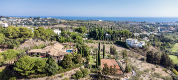 Villa con vistas al mar en alquiler en Estepona 