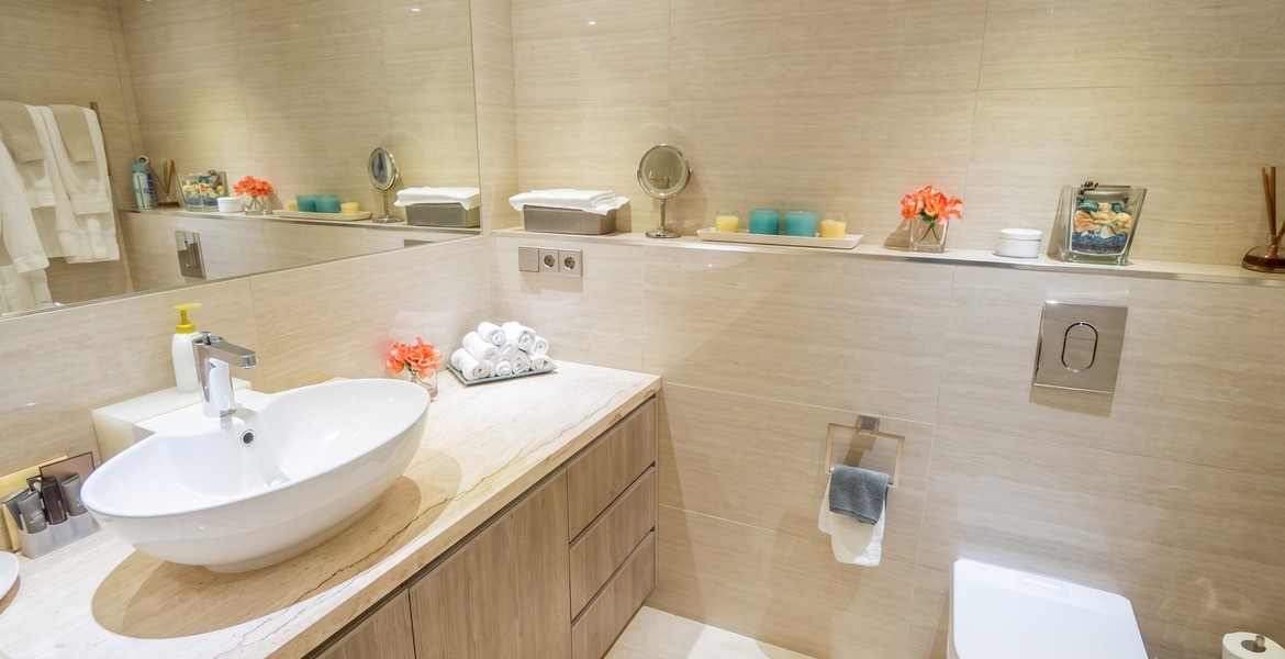 Apartment for rent in Marina Puente Romano Japanese Garden