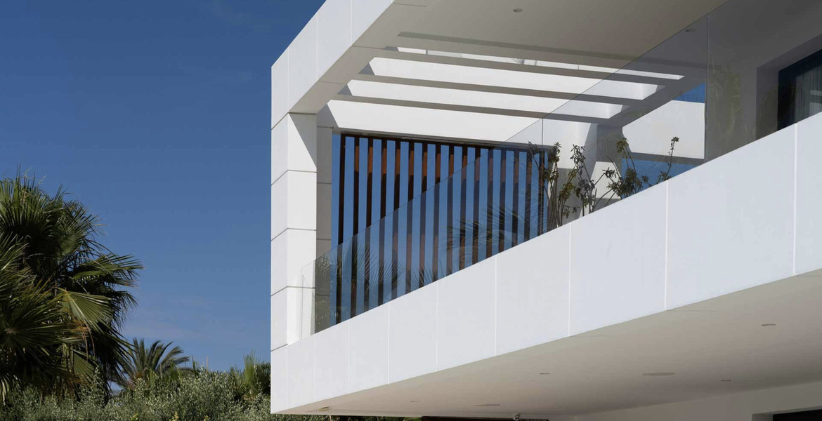 Villa en alquiler en Marbella, Altos Puente Romano