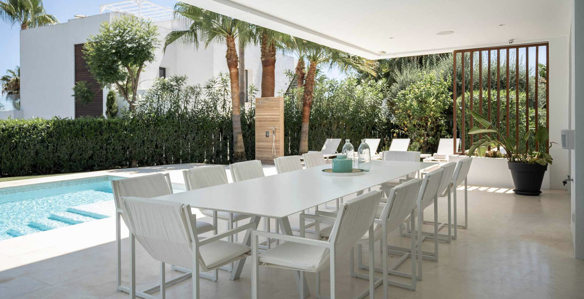 Villa en alquiler en Marbella, Altos Puente Romano