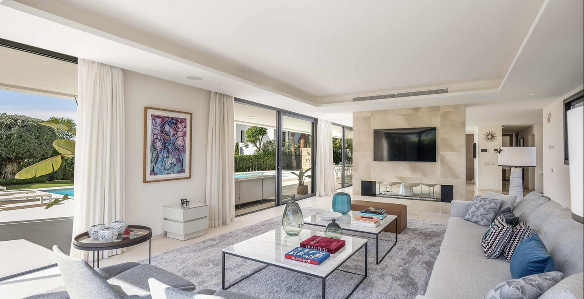 Villa en alquiler en Marbella, Altos Puente Romano