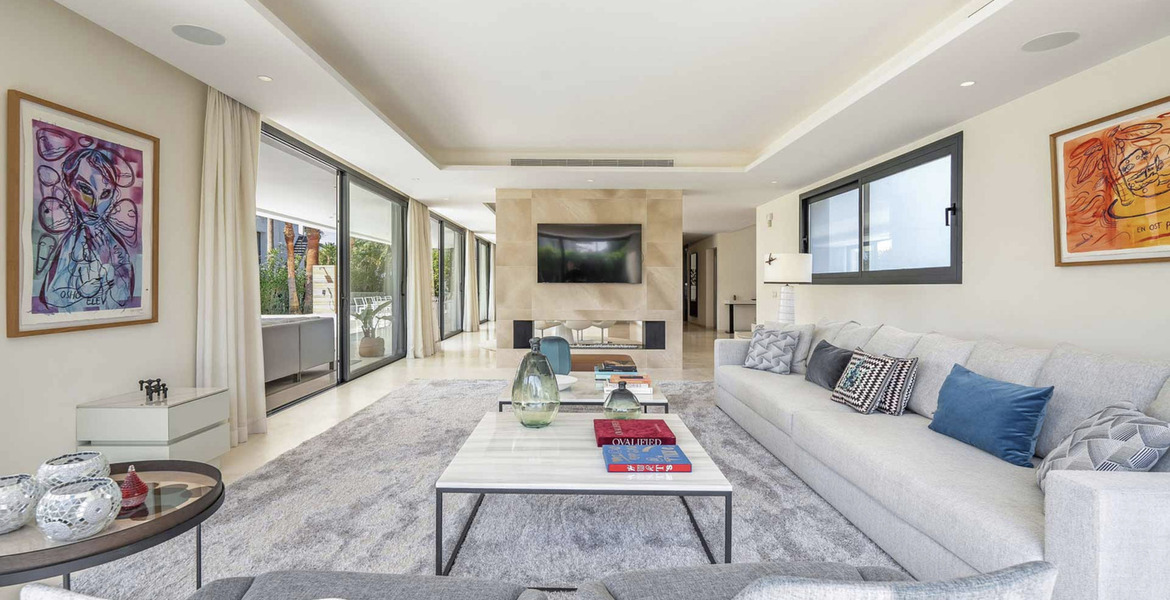 Villa en alquiler en Marbella, Altos Puente Romano