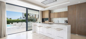 Villa en alquiler en Marbella, Altos Puente Romano