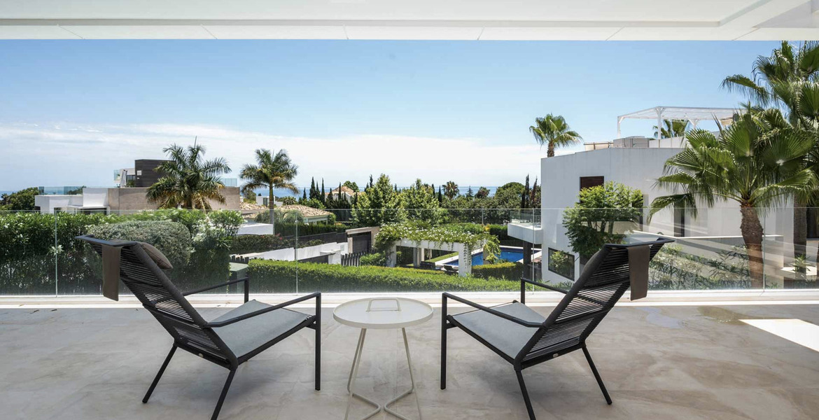Villa en alquiler en Marbella, Altos Puente Romano