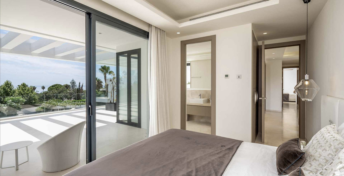 Villa en alquiler en Marbella, Altos Puente Romano