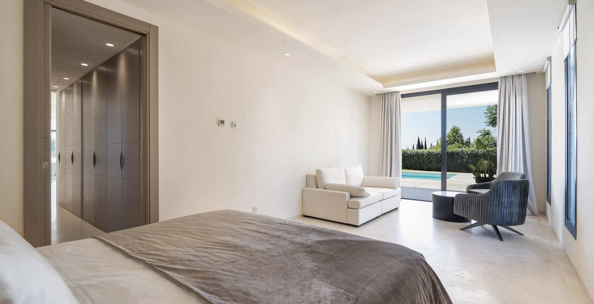 Villa en alquiler en Marbella, Altos Puente Romano