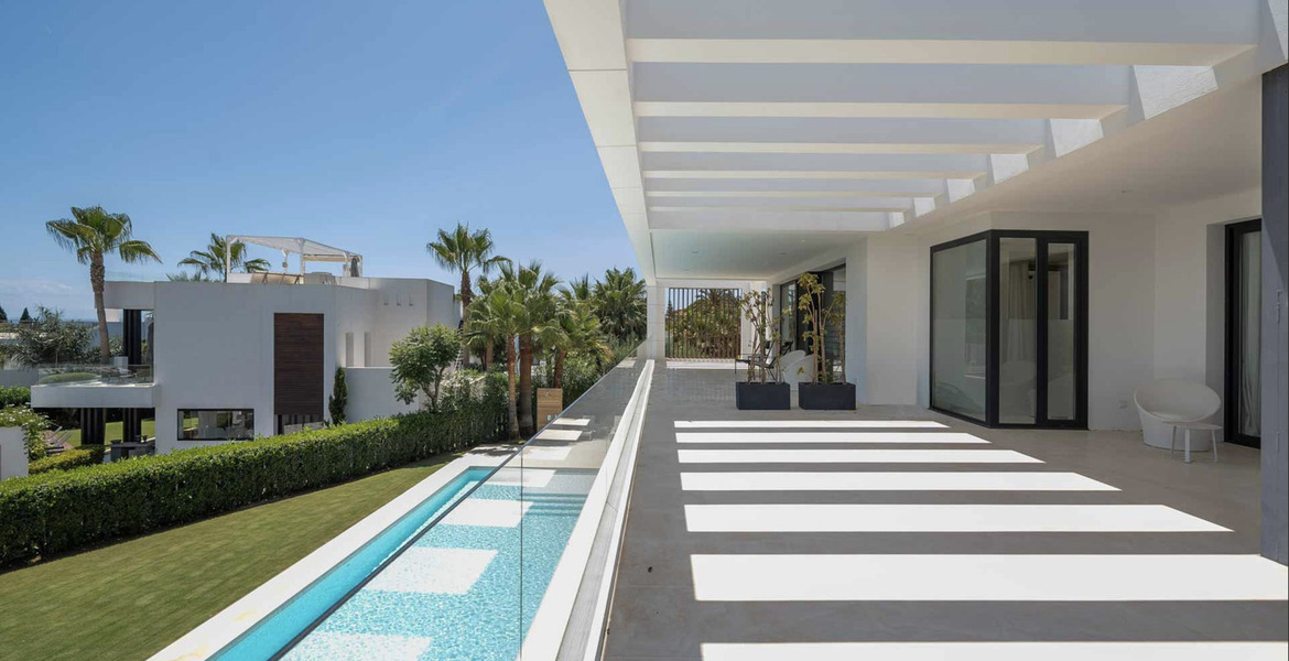 Villa en alquiler en Marbella, Altos Puente Romano