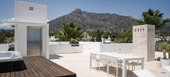 Villa en alquiler en Marbella, Altos Puente Romano