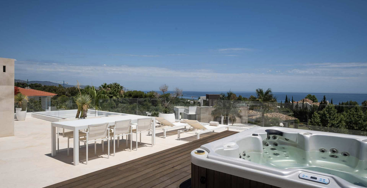 Villa en alquiler en Marbella, Altos Puente Romano