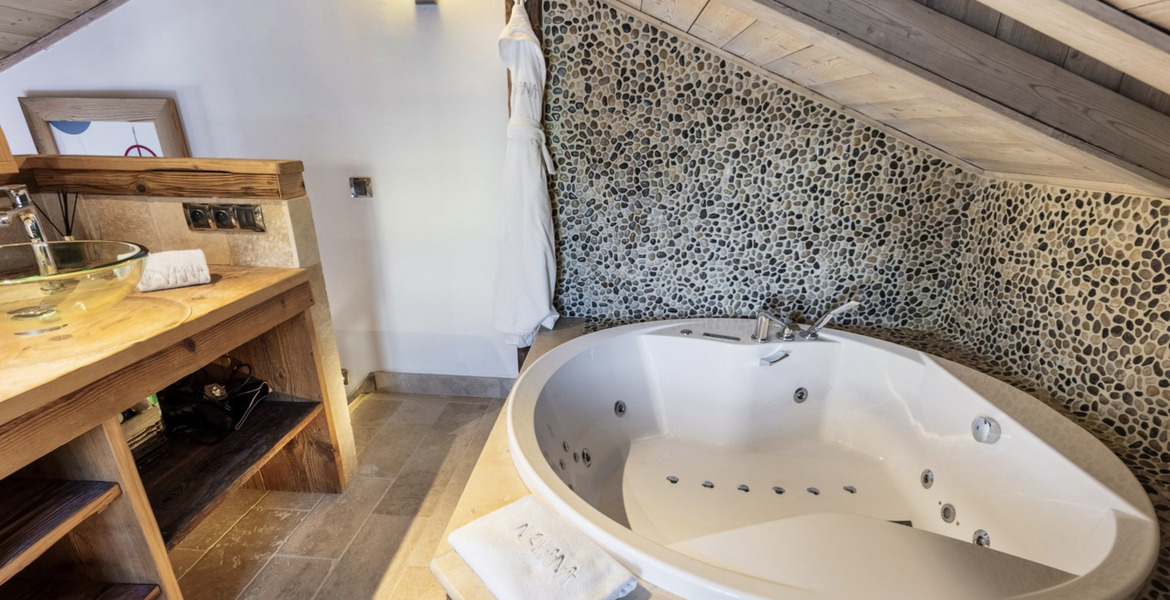Chalet for rent in Courchevel 1850