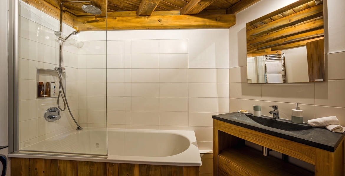 Appartement skis aux pieds à Courchevel 1850