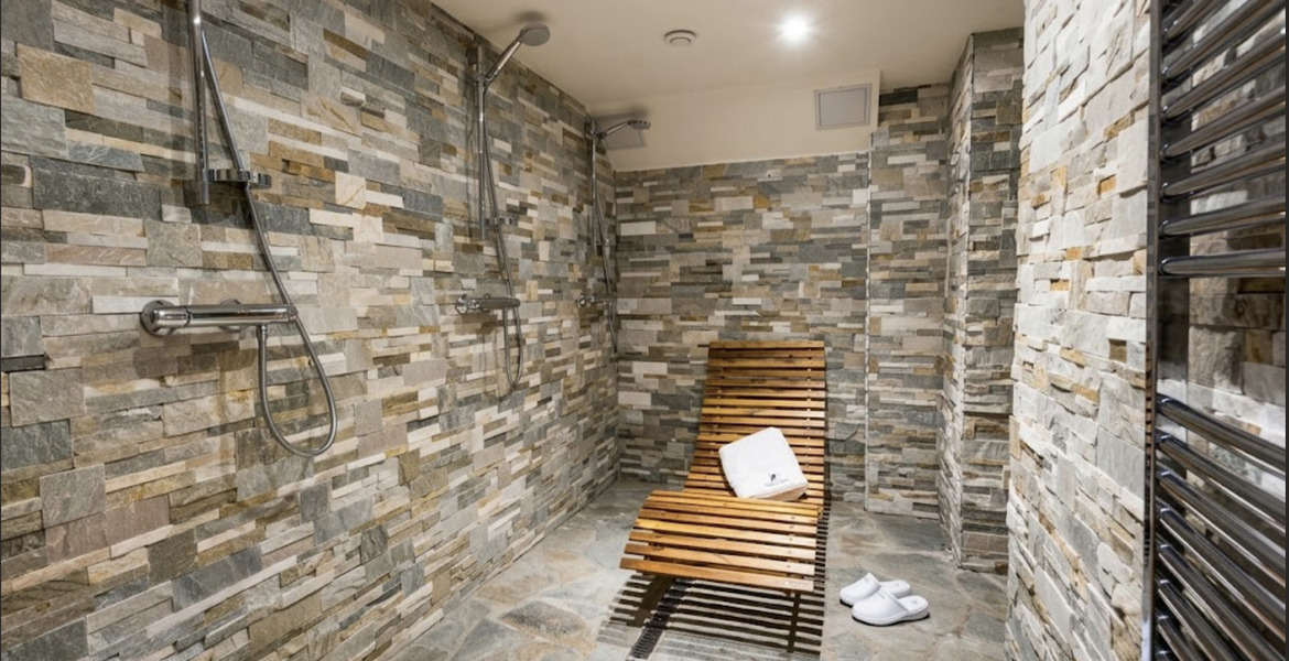 Moderna suite de un dormitorio en Courchevel 1850