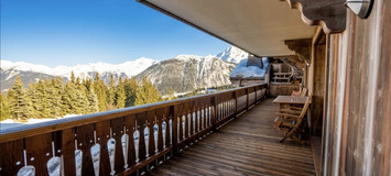 Ski-in Ski-out Apartment in Courchevel 1850