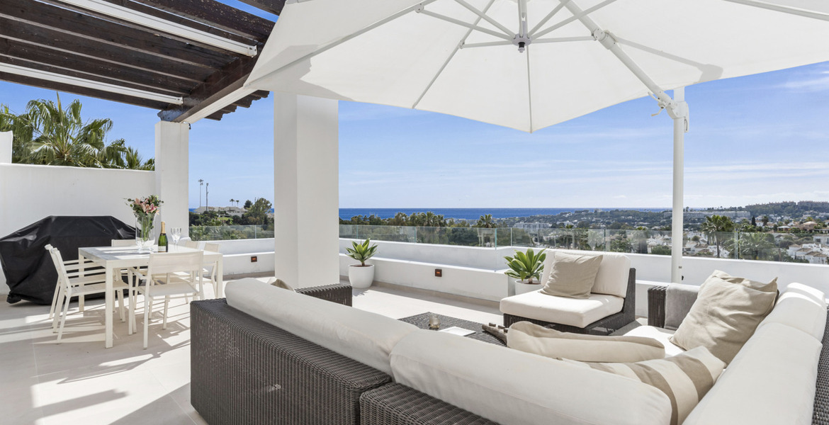 Apartamento en alquiler en Nueva Andalucia Marbella 