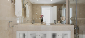 Apartamento en alquiler en Nueva Andalucia Marbella 