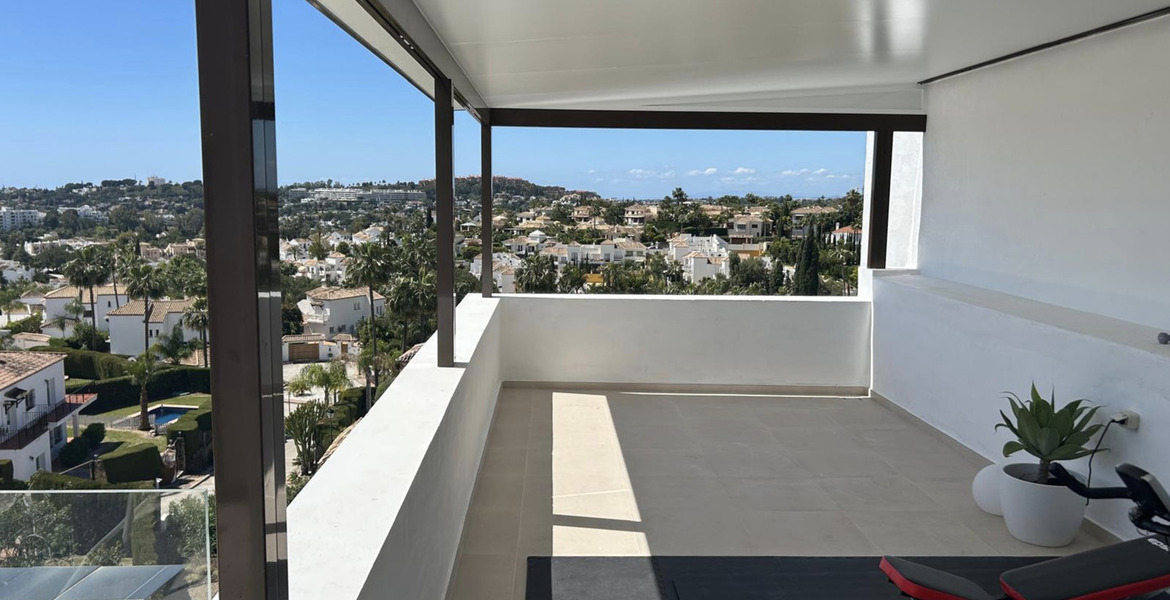 Apartamento en alquiler en Nueva Andalucia Marbella 